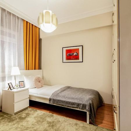 דירות איסטמבול Central And Convenient Flat In Sisli מראה חיצוני תמונה